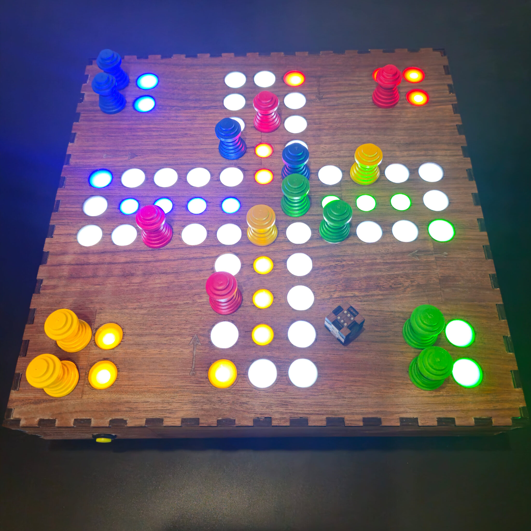  Foto zu Mensch ärgere Dich nicht – Place of Handmade 